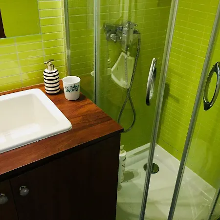 Apartament Od.nowa Przy Pl.zbawiciela 公寓 *